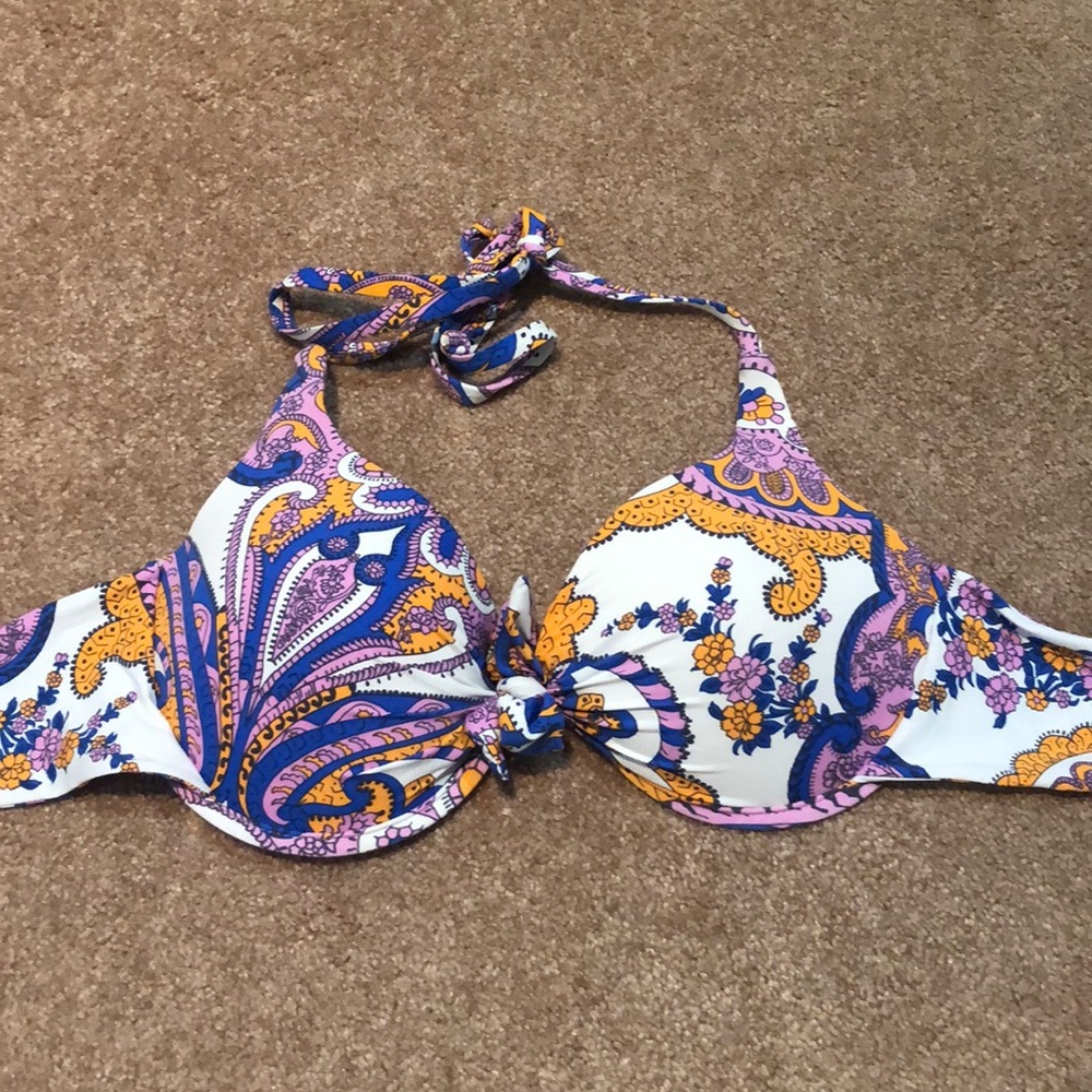 Bathing suit top